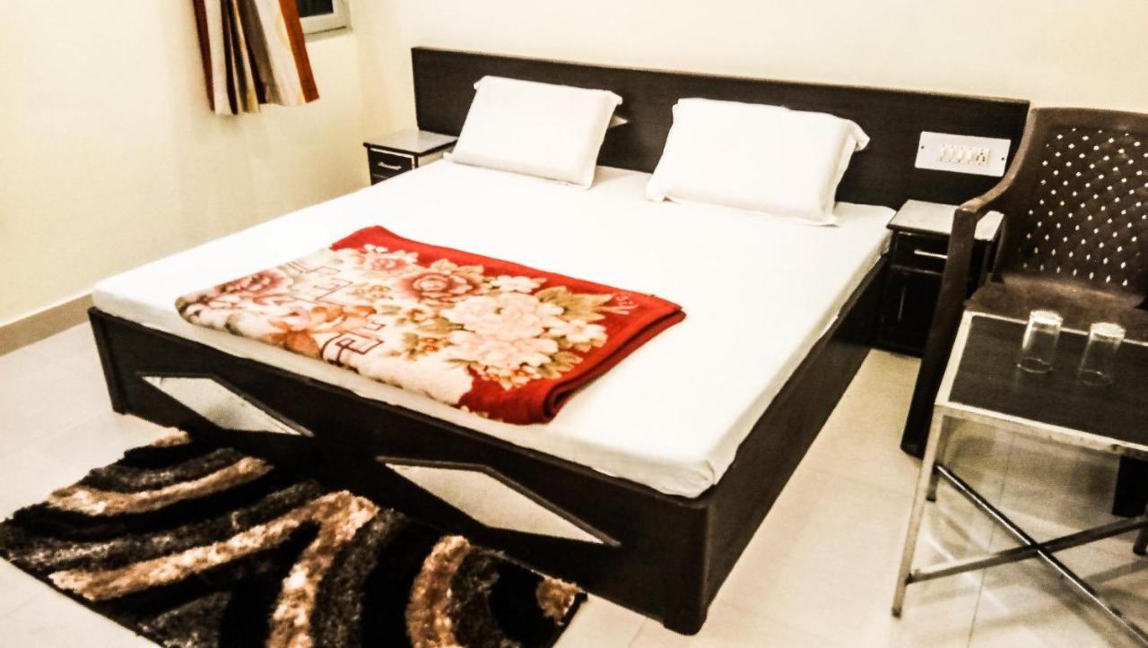 Hotel Orange Classic Rishīkesh Zewnętrze zdjęcie