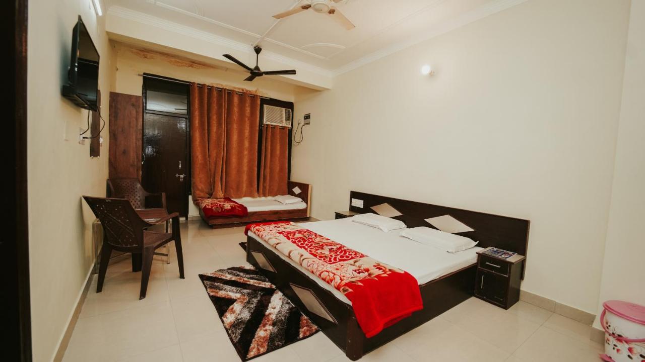 Hotel Orange Classic Rishīkesh Zewnętrze zdjęcie