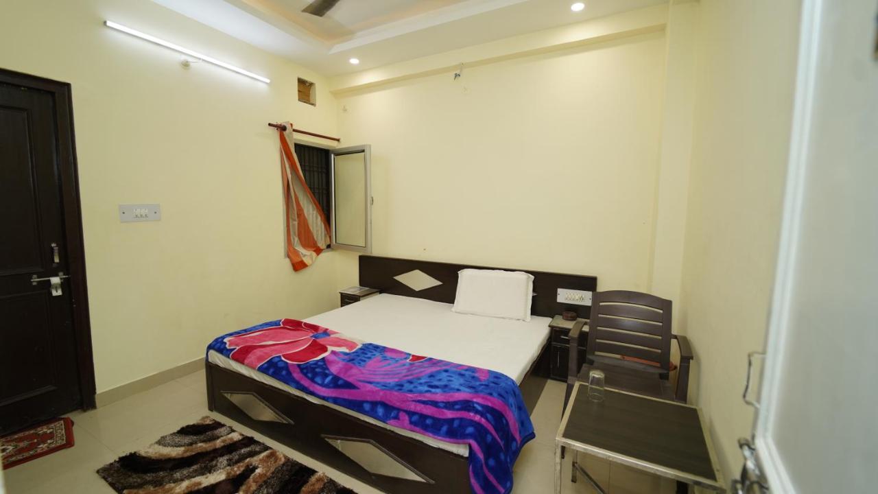 Hotel Orange Classic Rishīkesh Zewnętrze zdjęcie